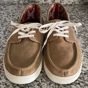 Sanuk boat shoe size 11